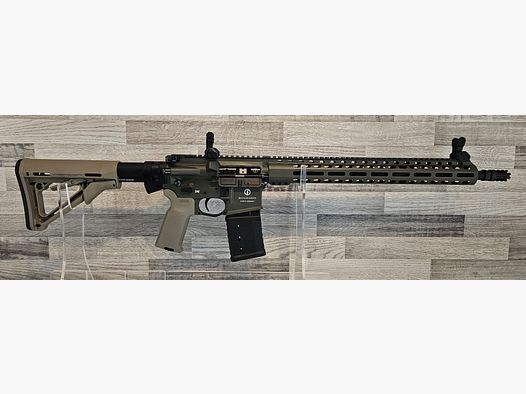 Neuware vom Fachhandel - Schmeisser AR15 M5FL Sondermodell MAGPUL 16,75" OD Green FDE Kal. .223Rem