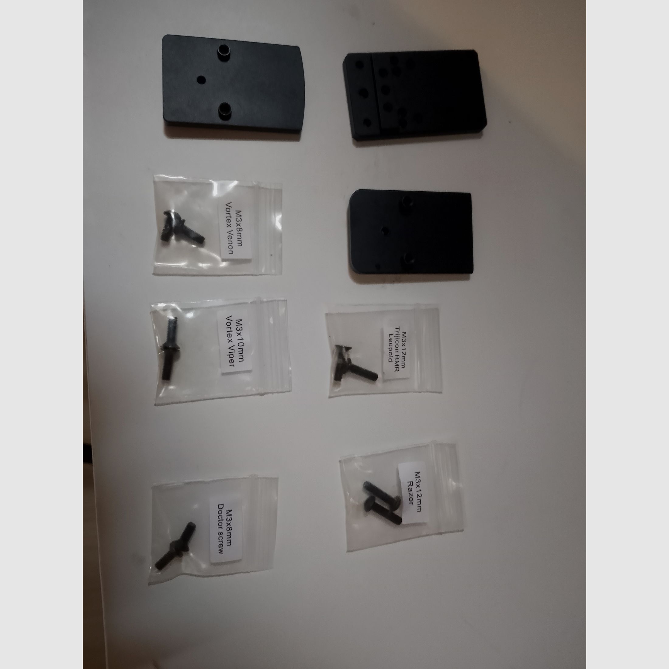 Placas de montaje diversas para pistola con tornillos para red dot sight zf Glock 17 19 22 Walther Beretta Umarex adaptador universal para montaje de scope