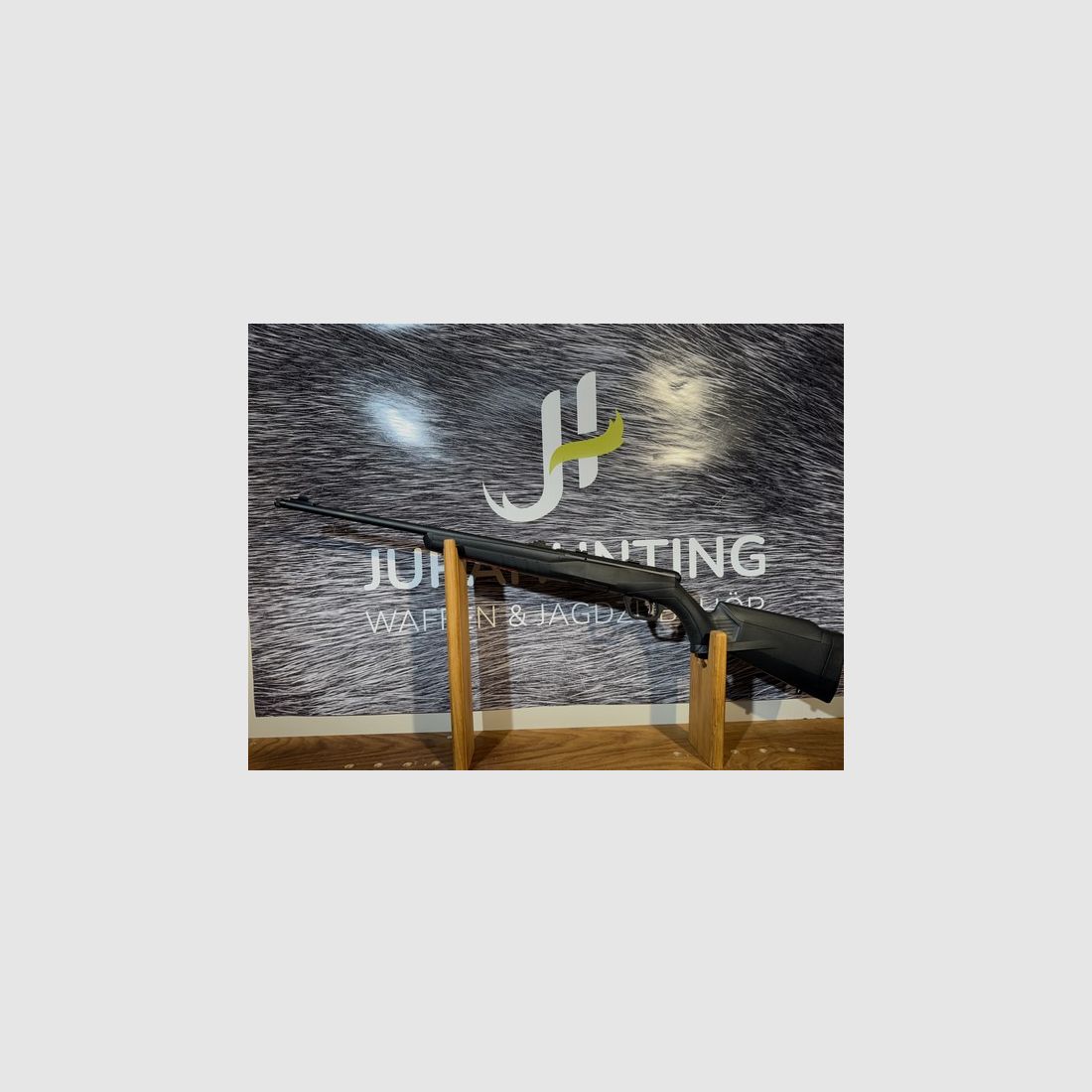 Savage B22F; .22WMR; Weaver Schiene; 10Schuss Magazin