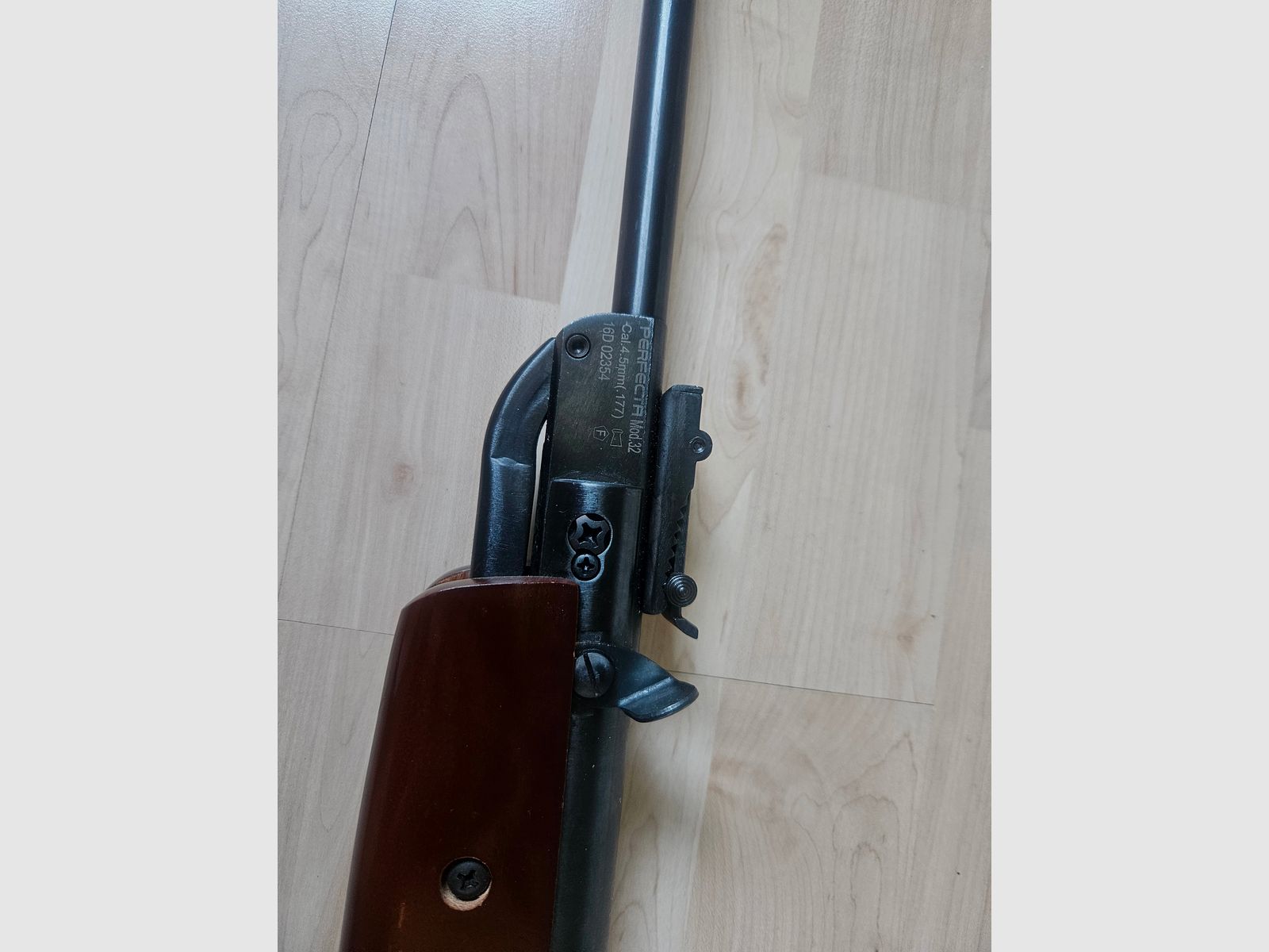 Fucile ad aria compressa Perfekta Mod. 32 4,5mm