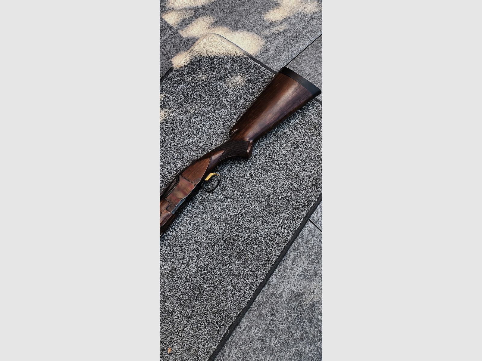 Browning B25