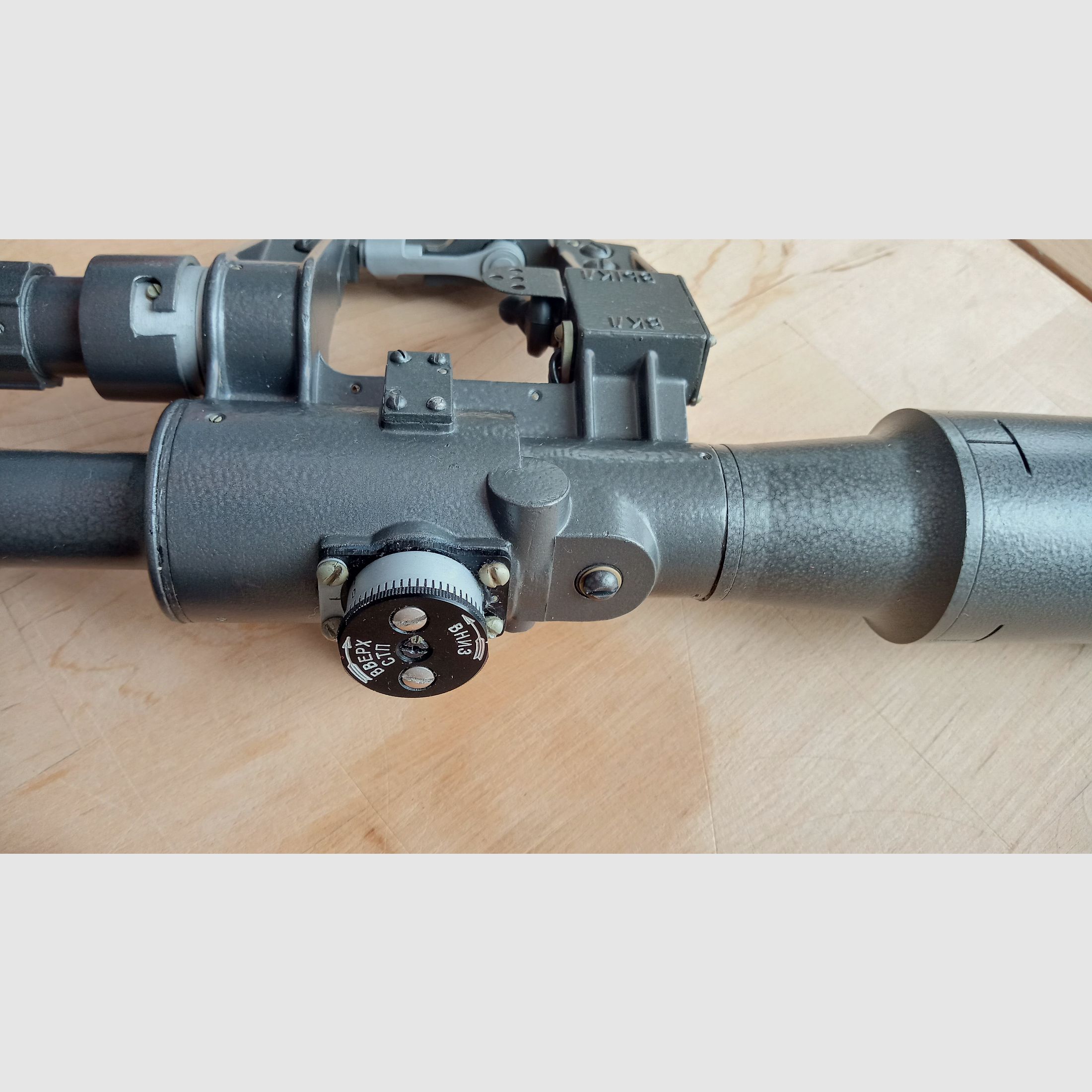 Offre d’échange : 6x36-1 russe NPZ PO avec pince universelle pour rail latéral AK et SVD / très bon état / éclairage fonctionne // lunette Optik AKM AK74 AK-100 / Saiga / Tigr / PSL