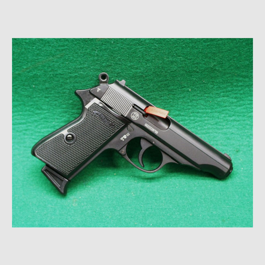 Walther	 PP schwarz 9mm P.A.K