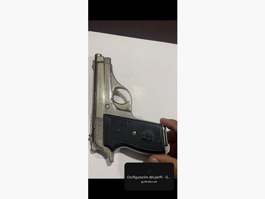 <pistola F.I.E. Titan II (znana również komercyjnie jako G. 132 Titan II (oznaczona jako Mod. G. 132 na zamku)