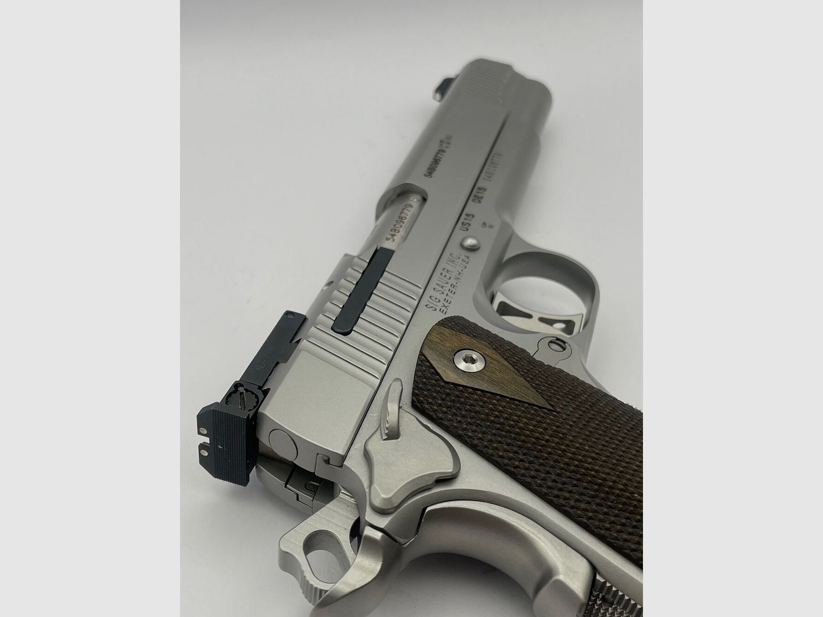 Sig Sauer 1911 Match Elite, Stainless