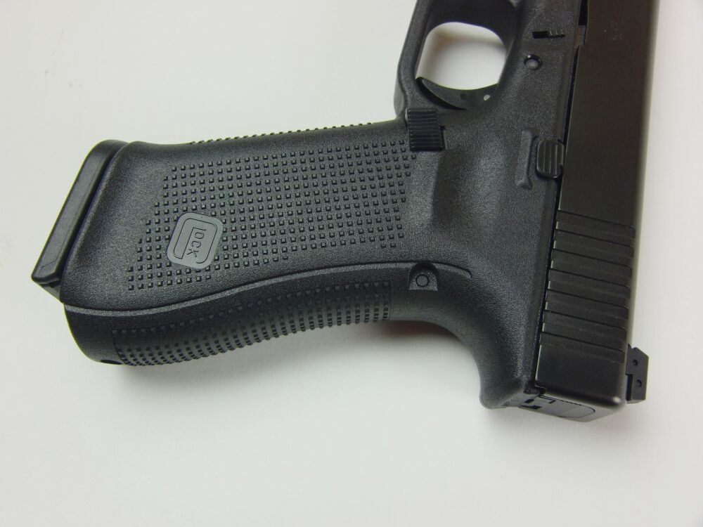 Glock	 Glock 17 Generation 5, Kaliber 9x19