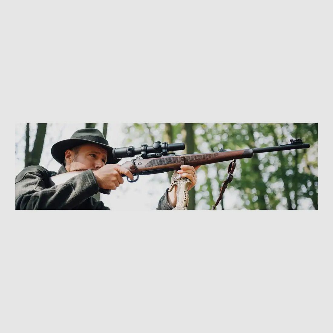 CZ Uhersky Brod CZ 600 LUX THR 5RDS 8X57IS 8x57JS