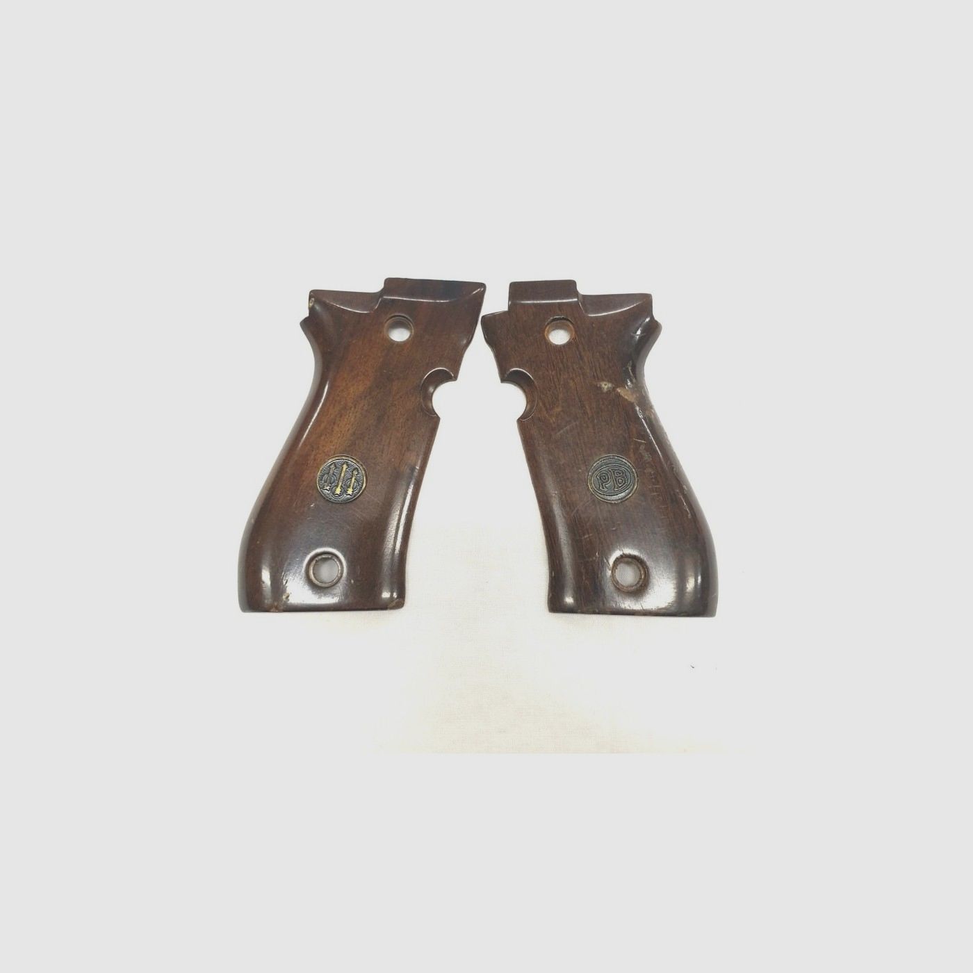 Griffschalen Beretta 81/84 glatt mit Wappen, Bild 1 von 5
