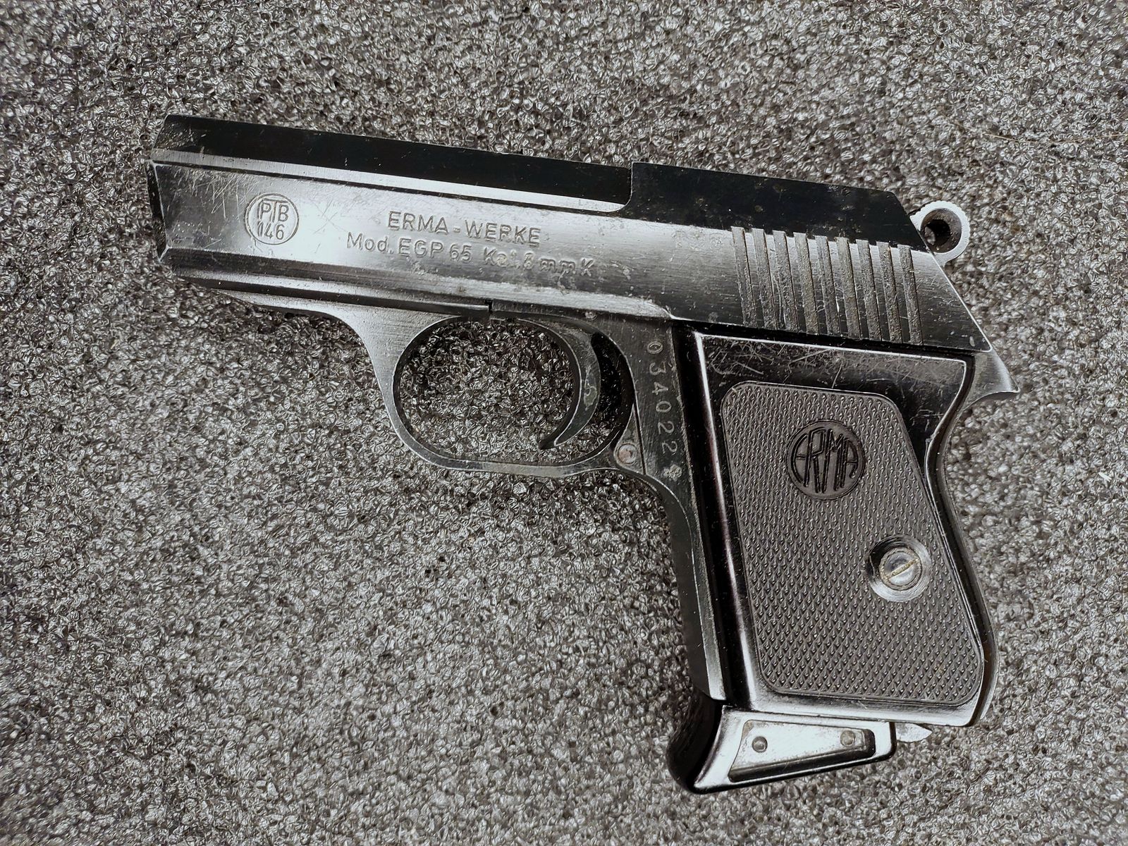 ERMA EGP65 Schreckschusspistole – 8 mm K. – PTB 146 – mit Originalkarton, Bild 3 von 6