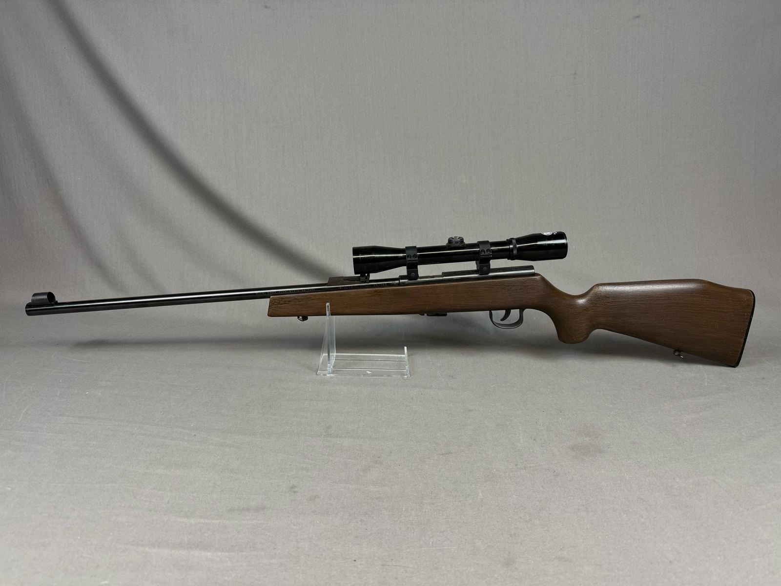 Voere Repetierbüchse in  .22 lr