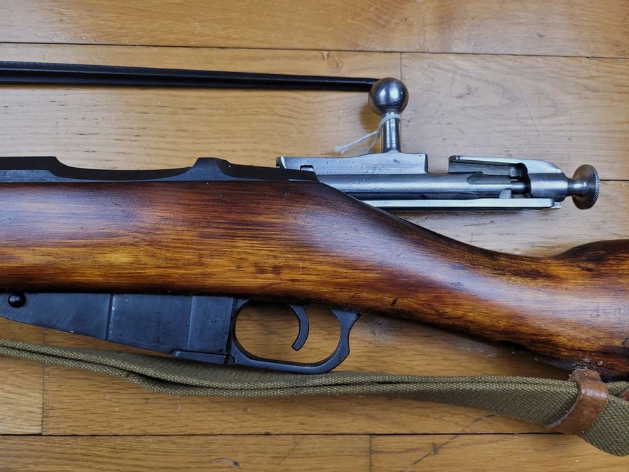Fusil Mosin Nagant 1891/30 – Qualité avant guerre – Izhevsk 1930 – Boitier octogonal – Bretelle et baïonnette – Excellent état ou le Serment d&rsquo;amour de Sergueï et de Tatiana !, image 12 sur 22