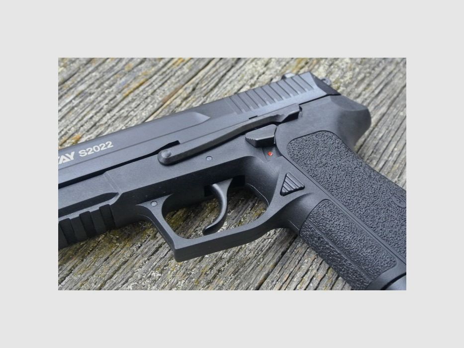 RETAY S2022 9 mm P.A.K. – SIG Sauer SP2022 Replica – Schreckschusspistole / EU-weiter Versand