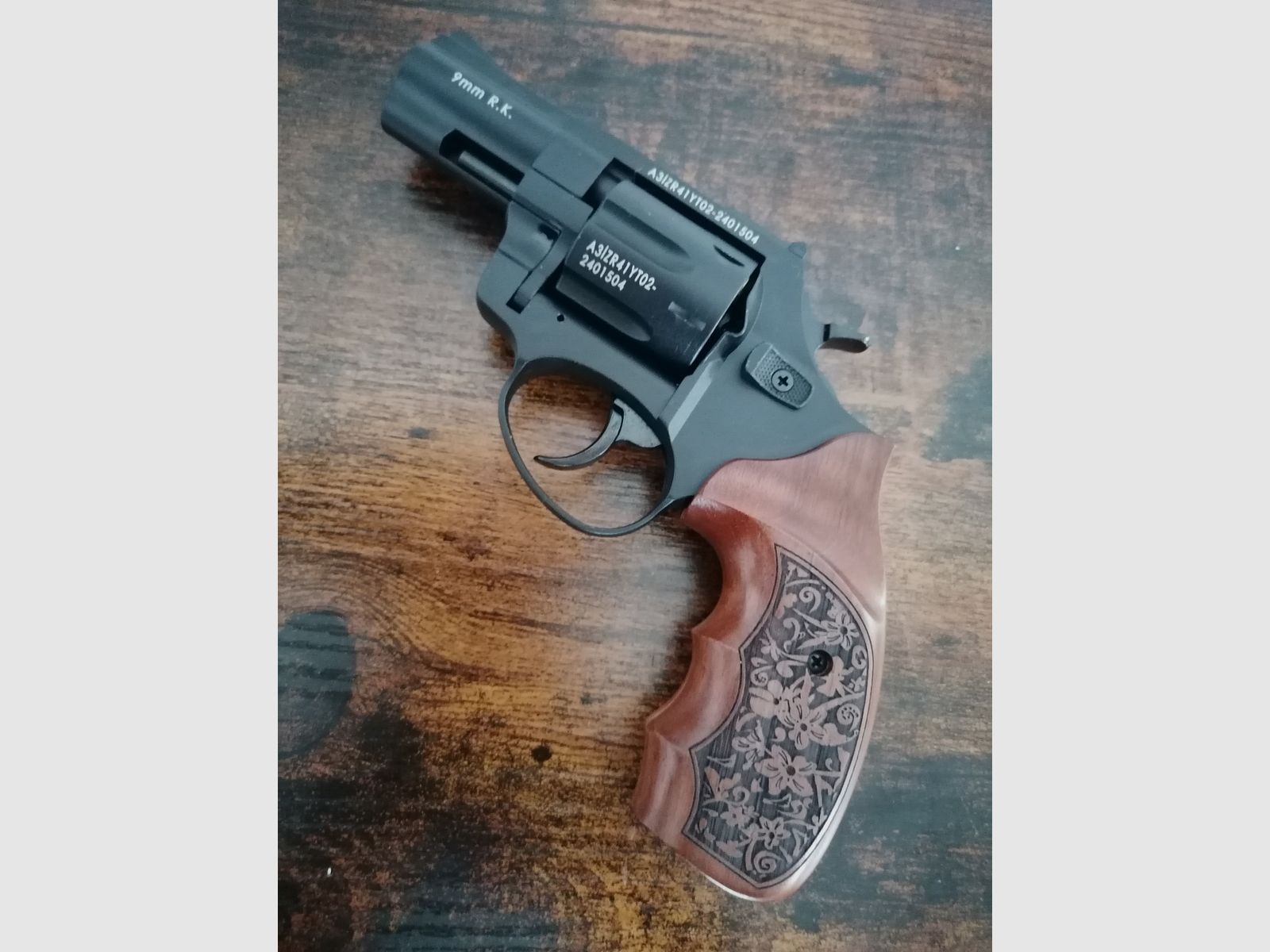 !!MERCE NUOVA!! Zoraki R1 revolver a gas con impugnature in legno massello