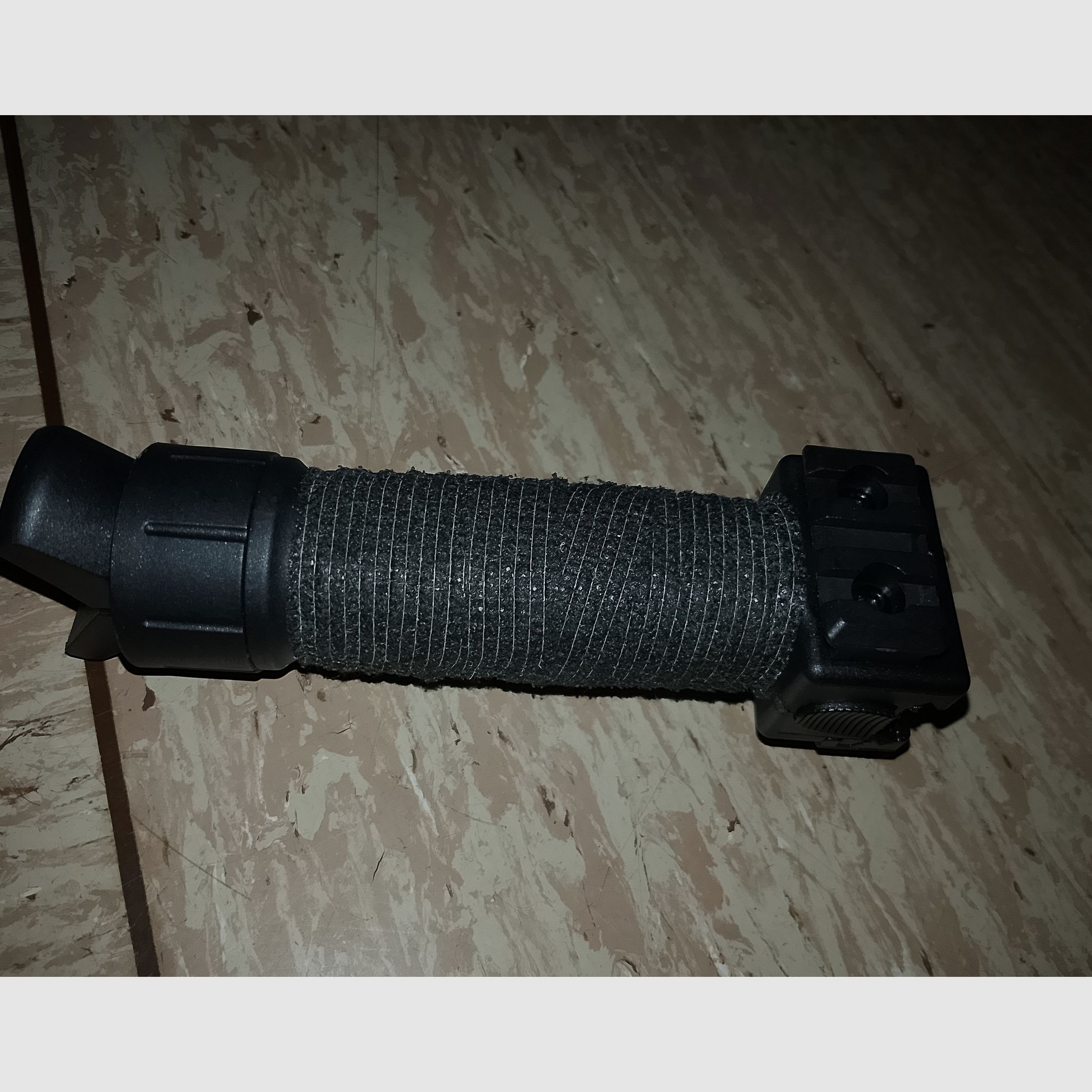 Poignée avant tactique Bipod Griff Zweibein Vordergriff Noir picatinny 20mm