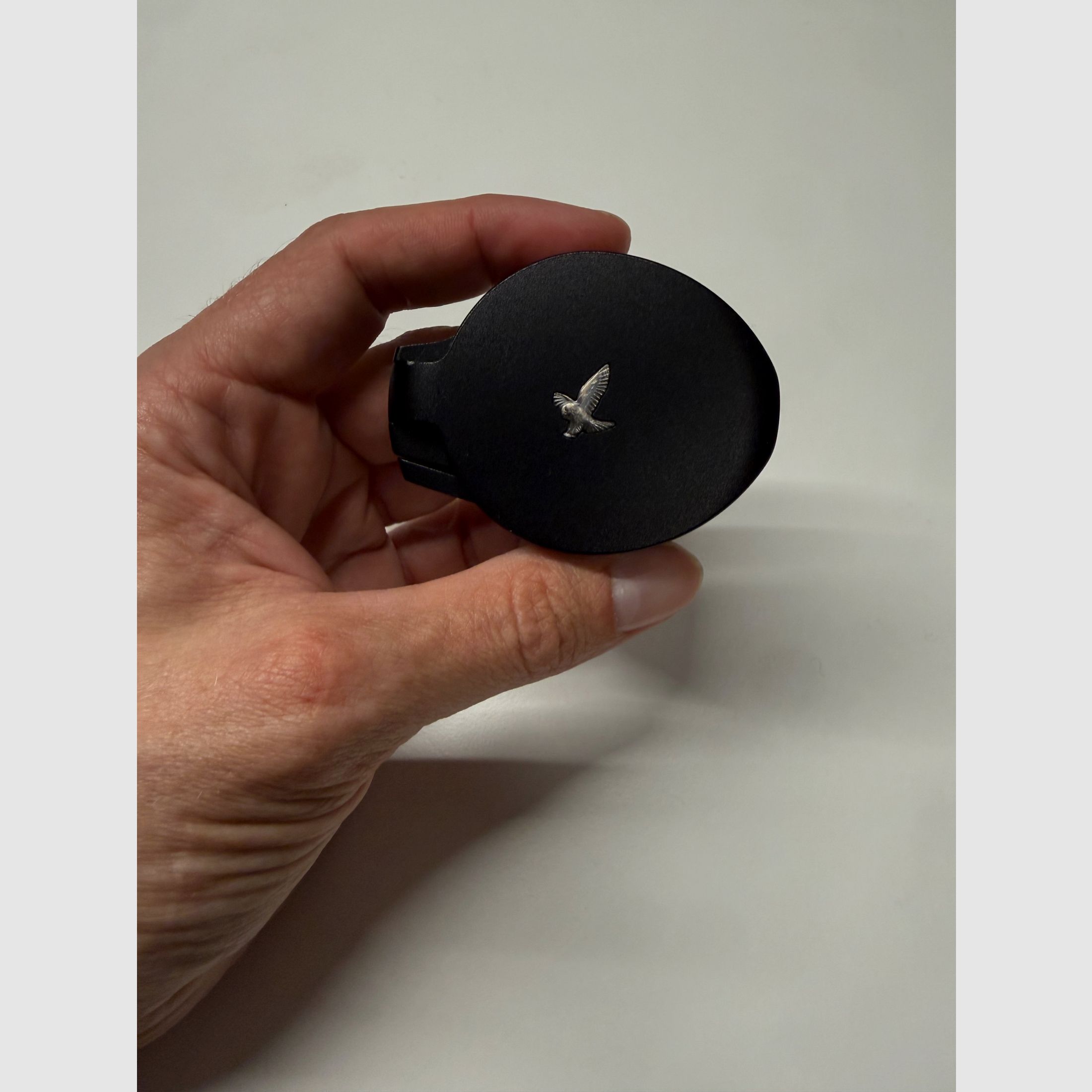Swarovski eyepiece protective cap 46 mm, image 1 of 3