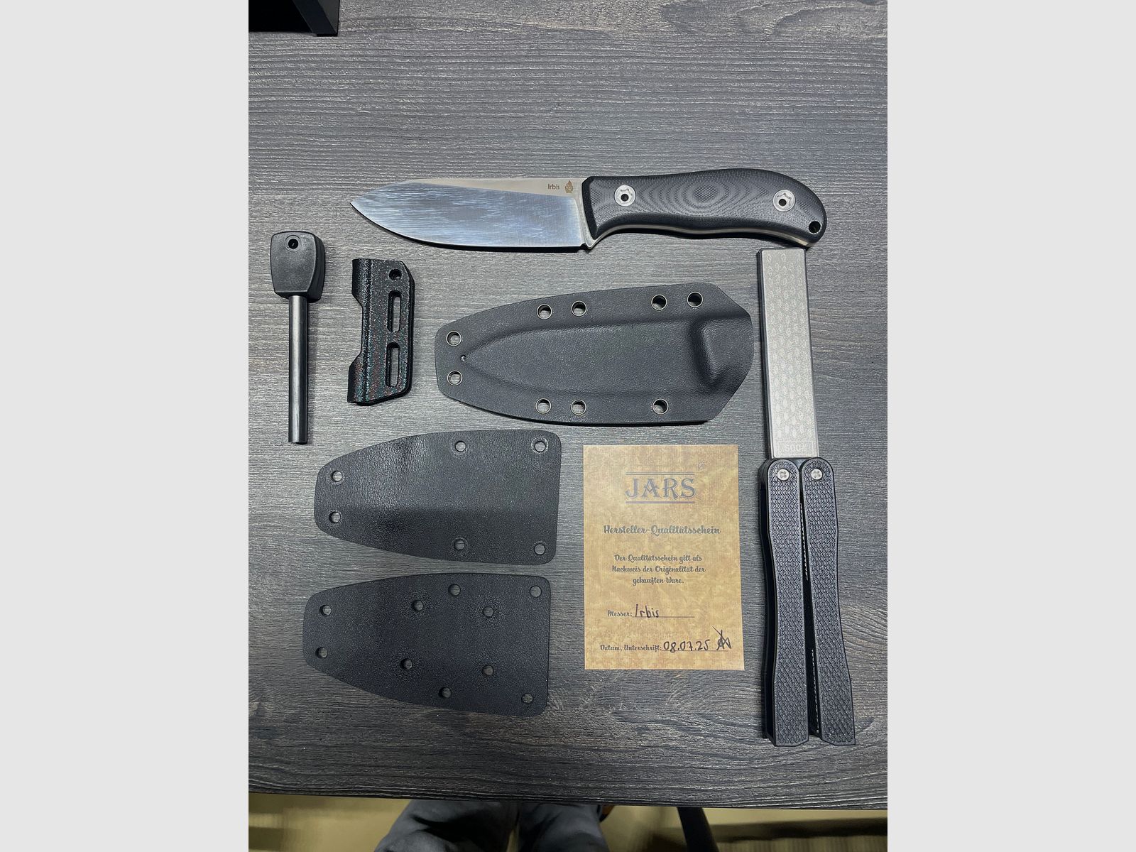 Jars Bushcraft Irbis aus N690 Stahl.