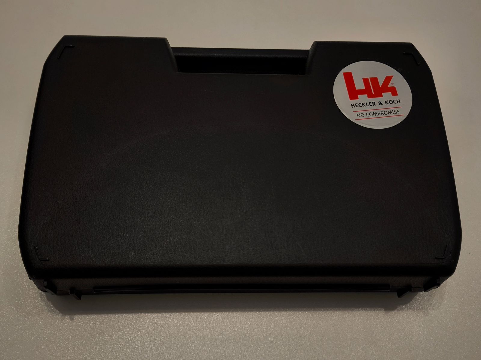 H&K P30 CO2 air pressure pistol