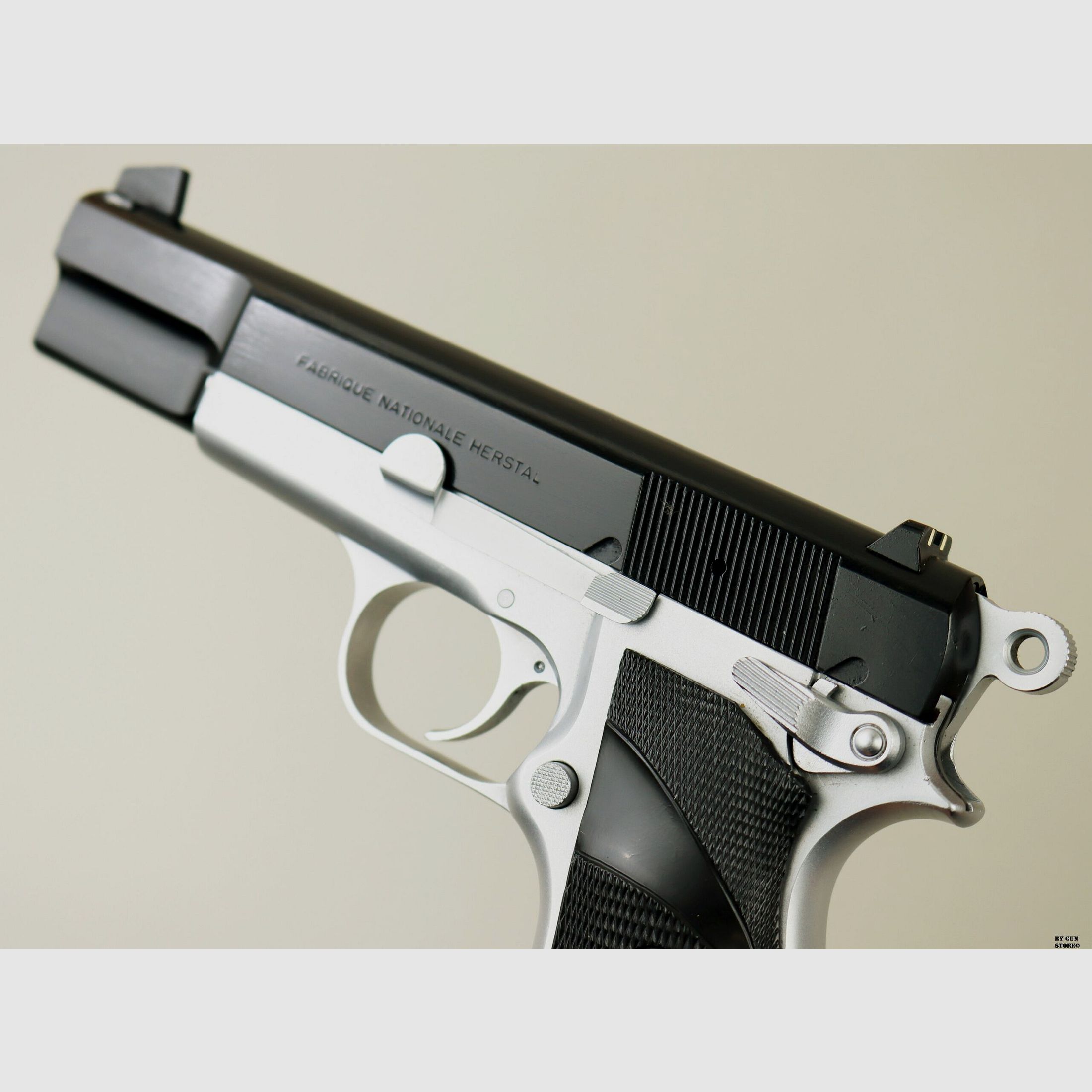 Pistol Fabrique Nationale mod. HP35 Practical cal. 9×21 ser. no. 245NW68236, image 6 of 7