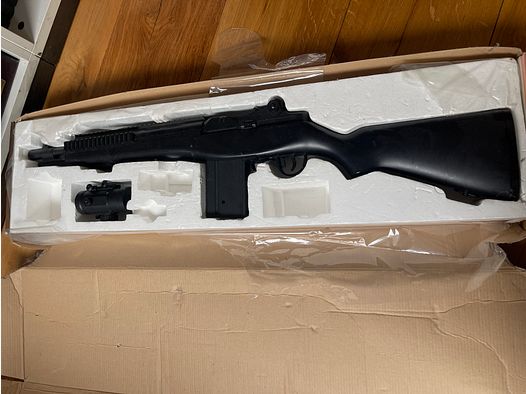 M14 Socom defect