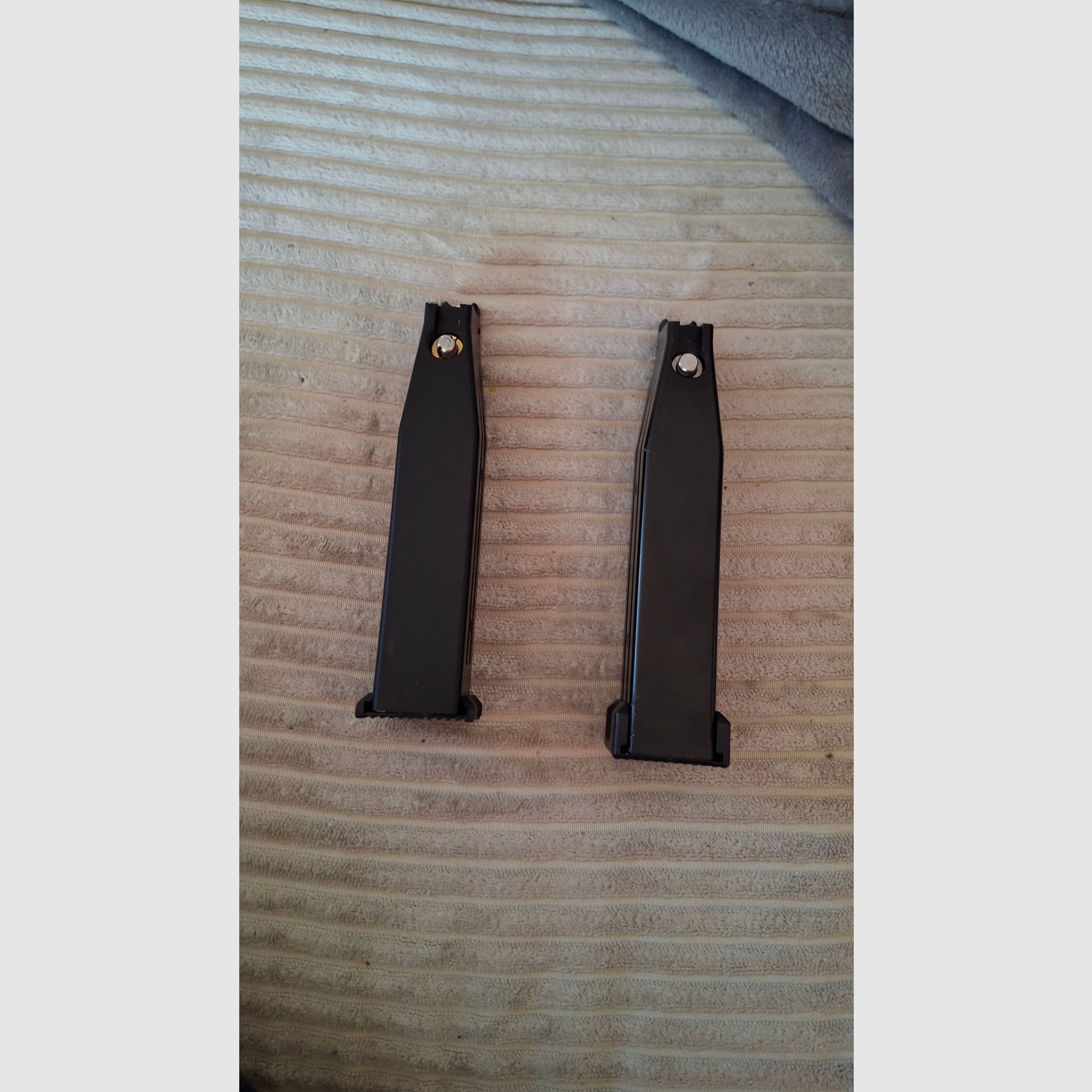 Airsoft 1911 Pistol Gas-operated