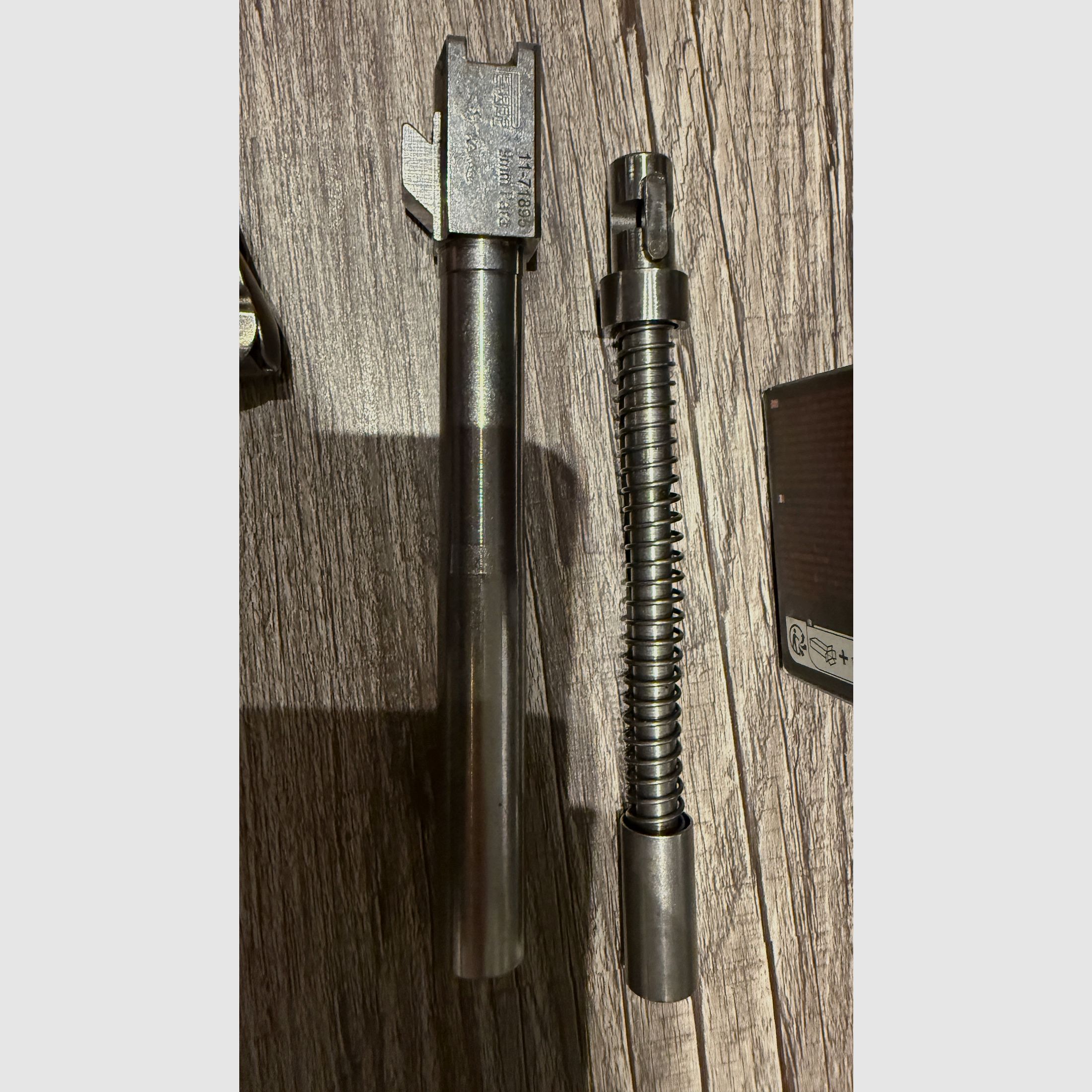 1911 Peters Stahl .45 ACP, 10mm und 9mm Luger Pachmeyr Griff