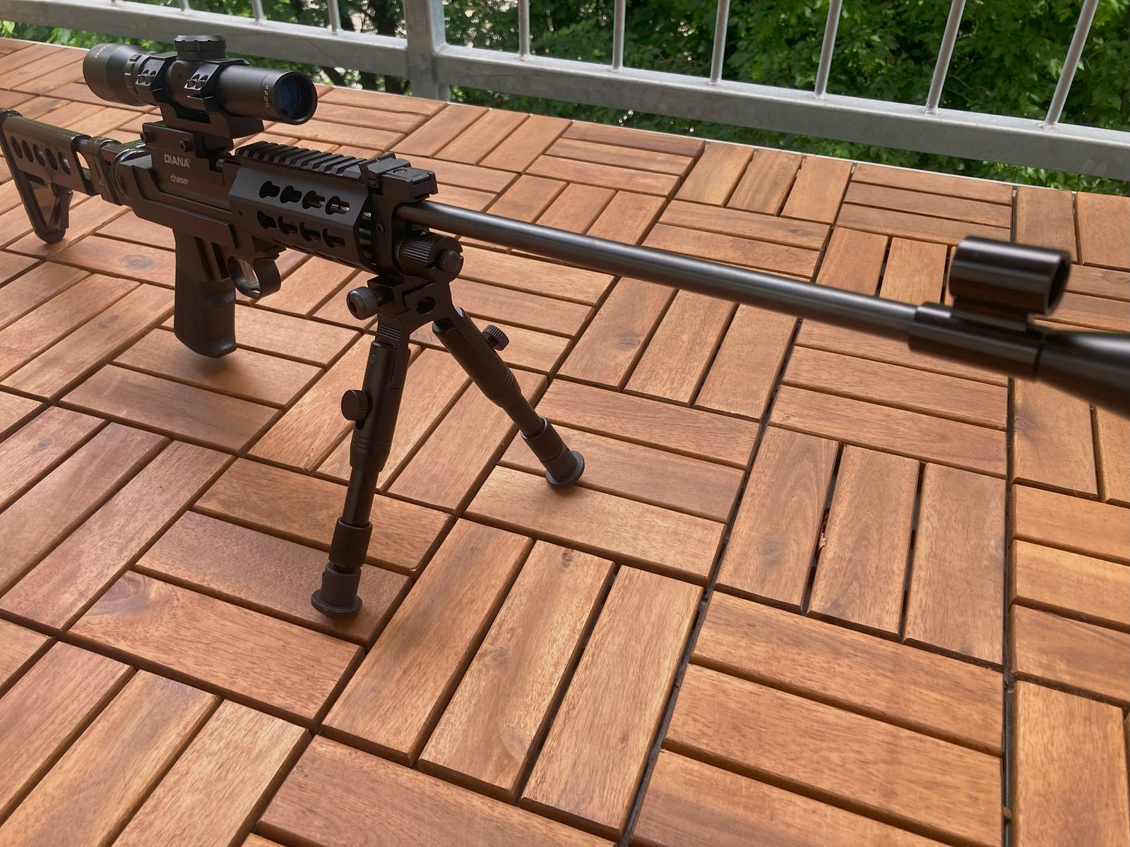 Diana Chaser Luftgewehr Kaliber 4,5mm neuwertiger taktischer Umbau LR300 AR15 Stil