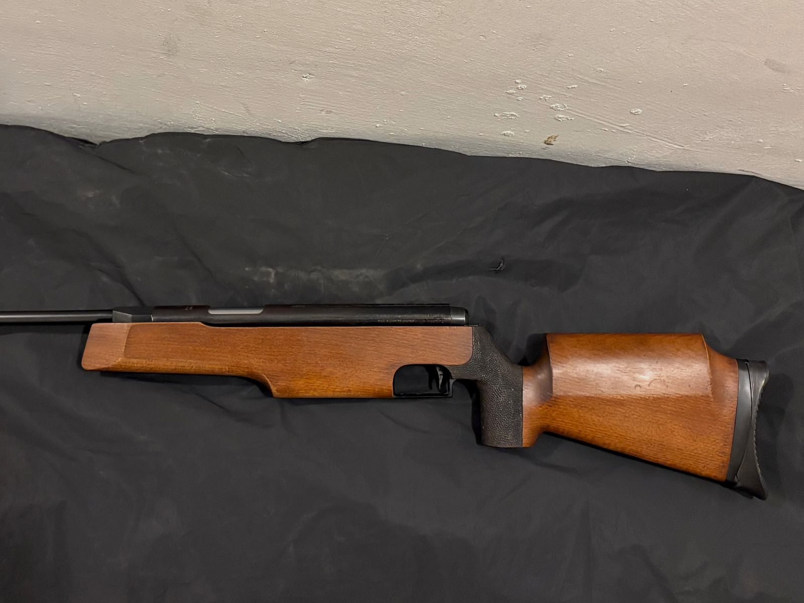 Feinwerkbau 300S Match – 250 VB Klasyczna wiatrówka z tłokiem