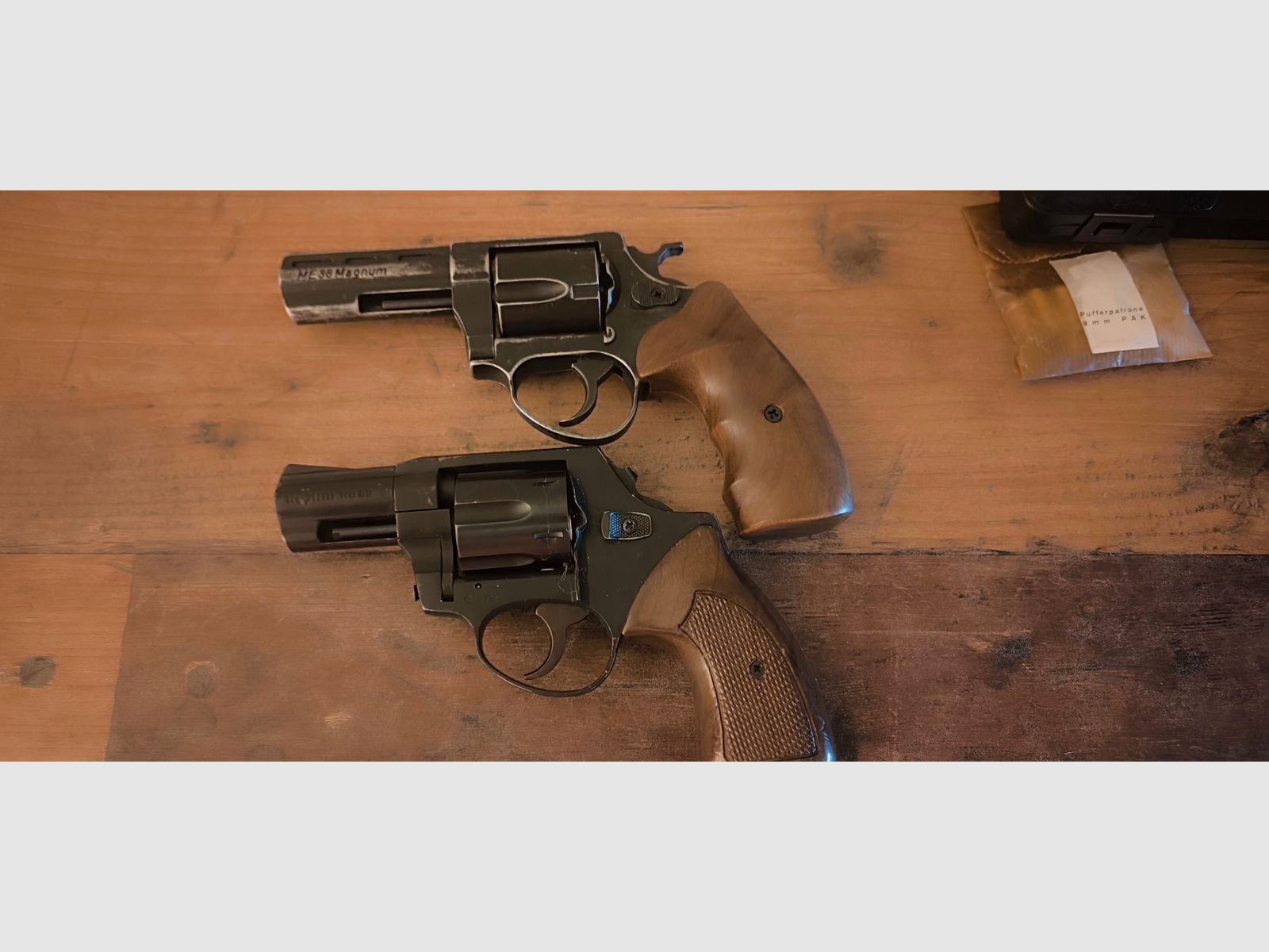 SRS-Revolver, 1×Röhm RG 69 - Alte Ausführung - 1980Jahre, Kaliber 9mmK, West-Germany & 1× ME38 Magnum in Antik Finish , Kaliber 9mmRK 