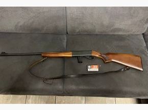 Rifle semiautomática Anschütz modelo 520/61 .22lfb