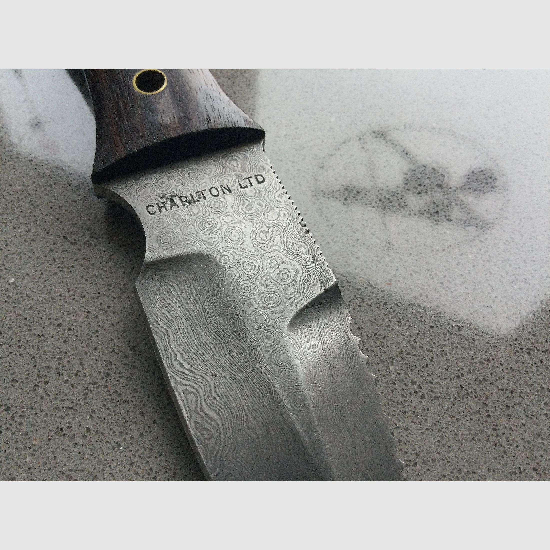 Nóż myśliwski, nóż, stałe ostrze, stal damasceńska, wysokiej jakości, bardzo ładny