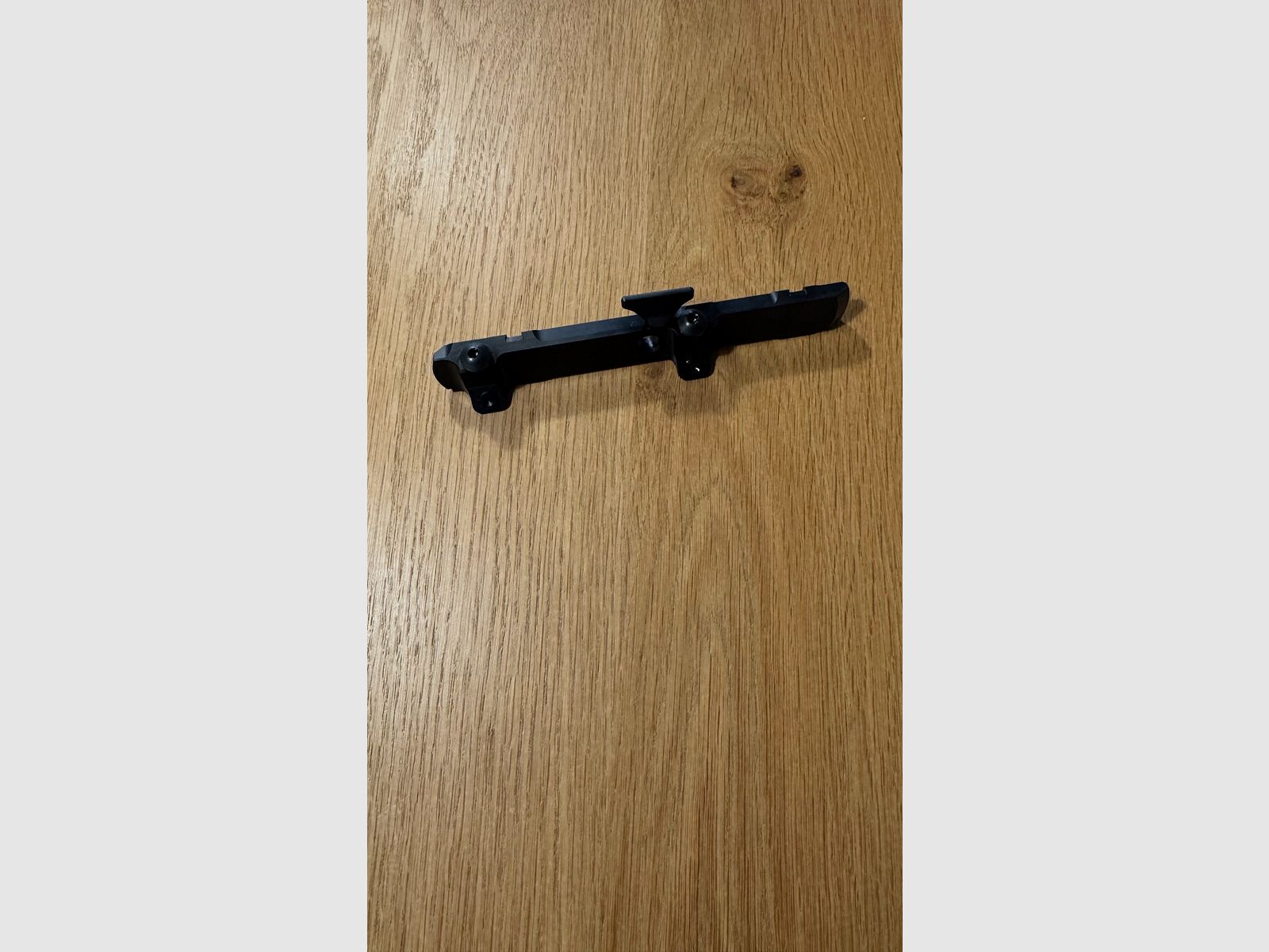 Podstawowa szyna Dentler Blaser R8