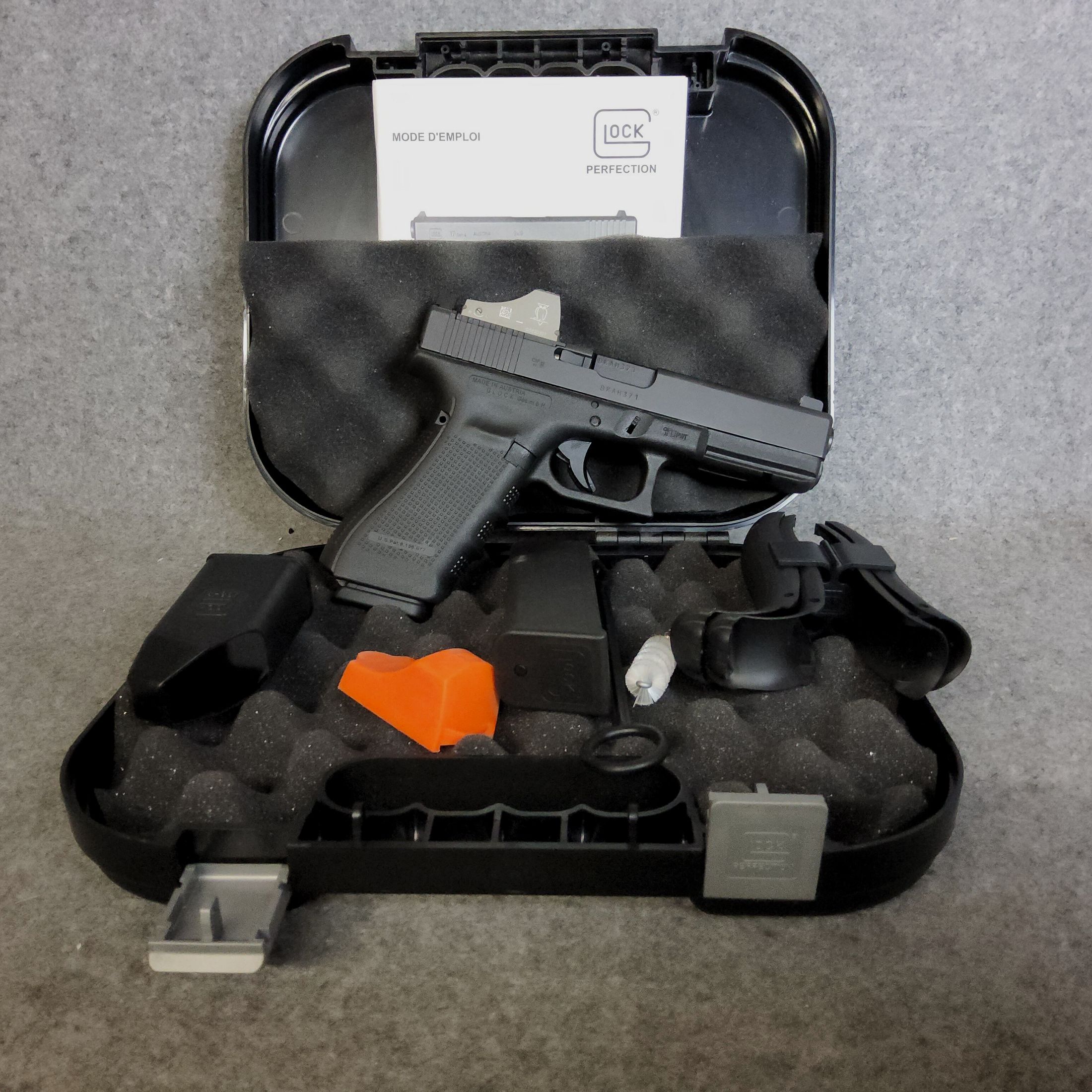 Glock	 17 Gen. 4, MOS incl. Doctor sight