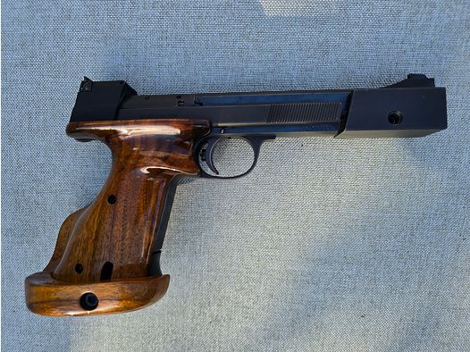 Hämmerli 208, Sportgriff rechts, 2. Magazin, .22lr