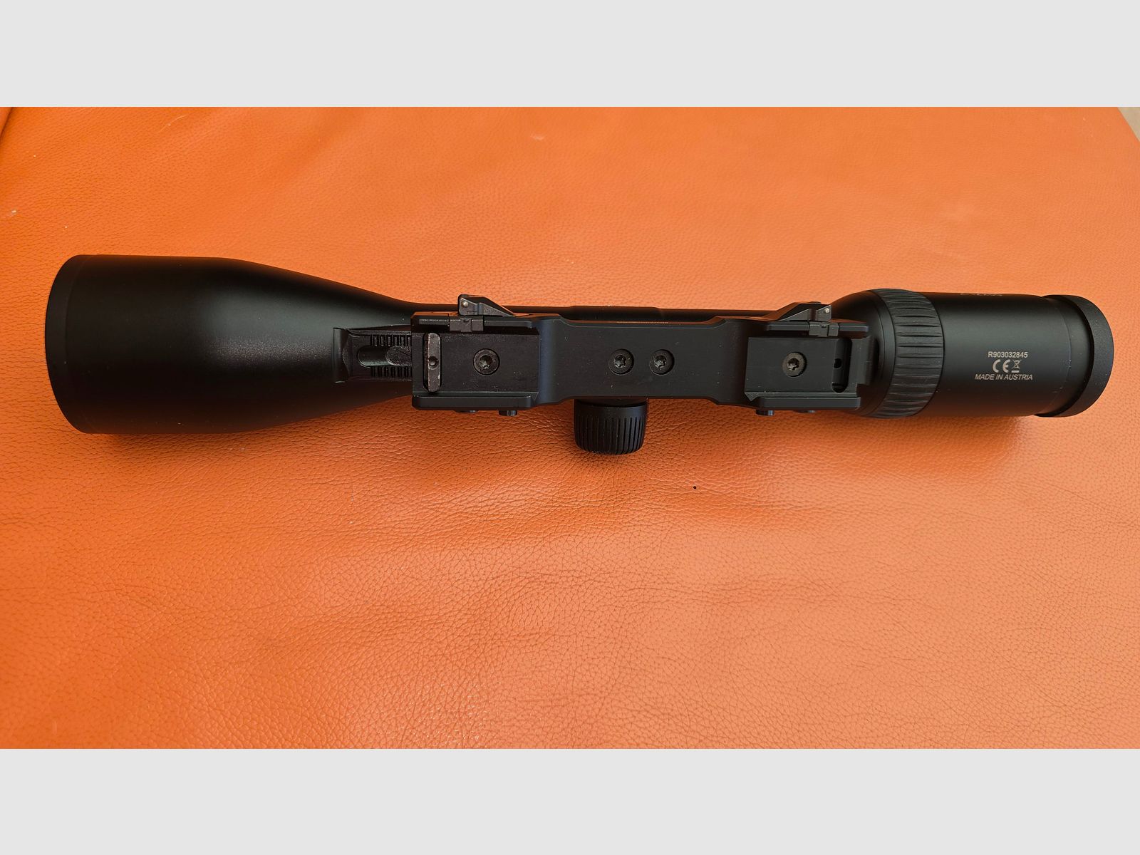 Swarovski Optik 2-12x50 Z6i mit Schiene SR auf Innomount QD Brückenmontage für Picatinnyschiene und Basen aus Stahl für Sauer 100/101 oder Rem.700.