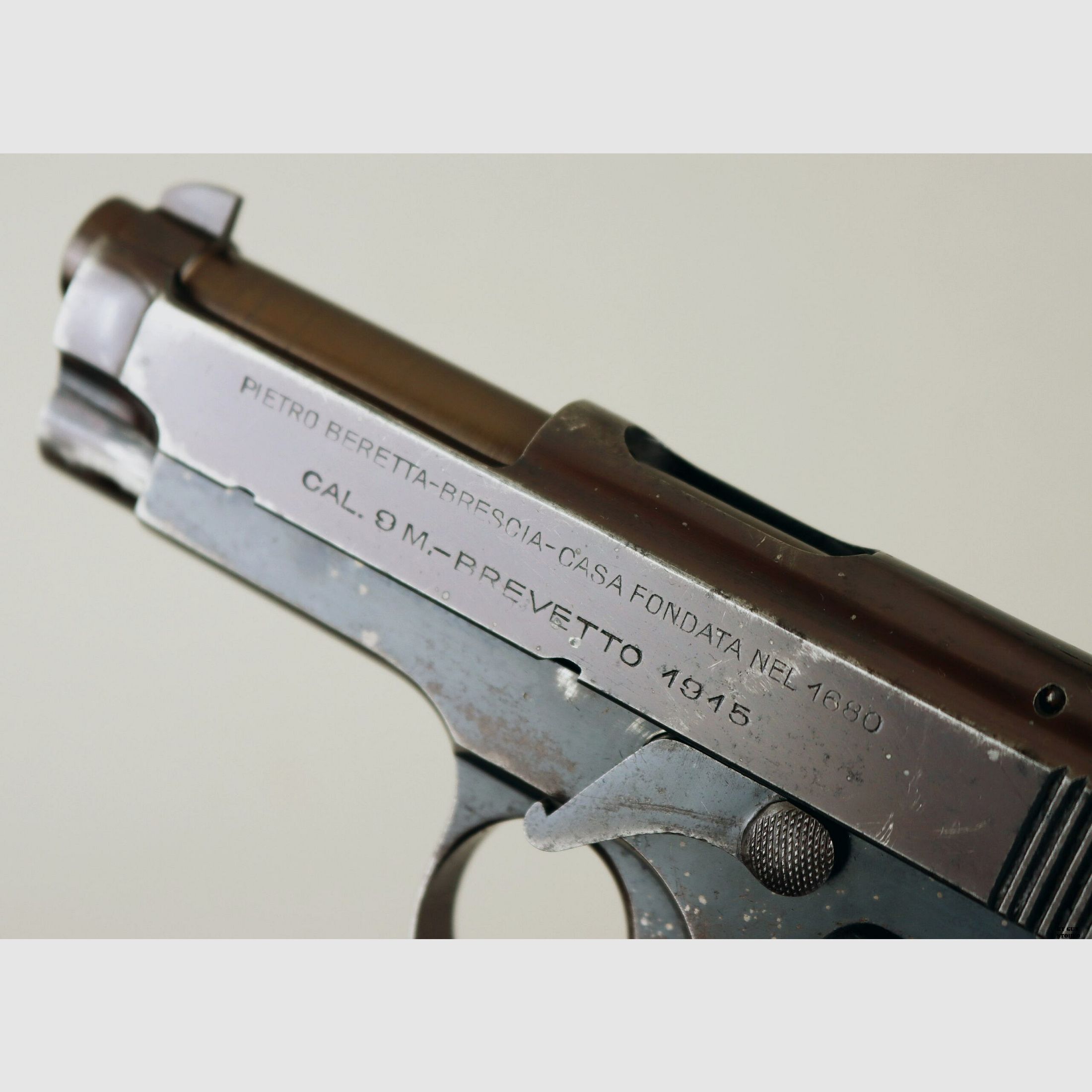 Beretta pistol mod. Brevetto 1915 cal. 9 mm Glisenti matr. 7842, image 9 of 12