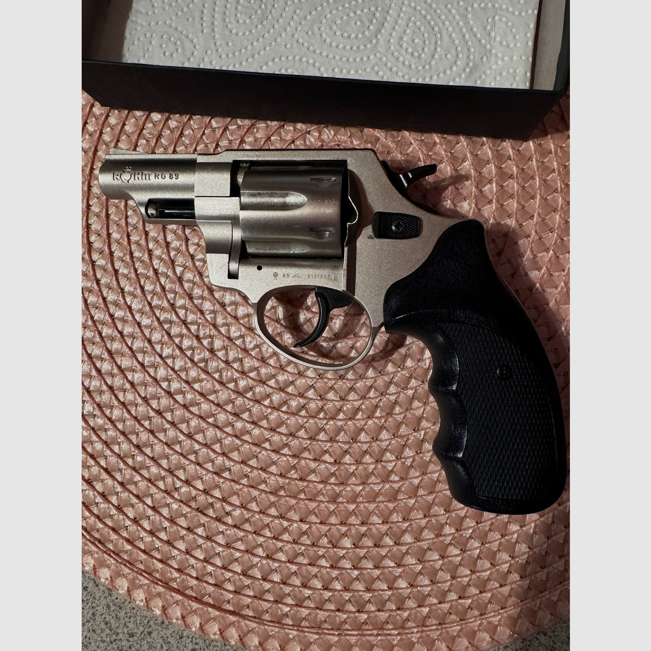 Röhm Gasrevolver (SRS) RG 89 Nickel Kal.9mm R Compatgriff 