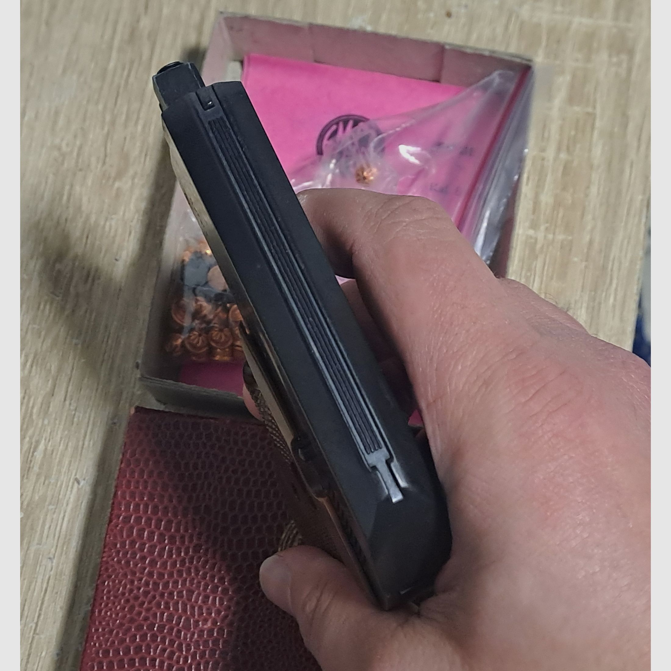 EM-GE Mod. 63 Kal. 6 mm Flobert/ PTB 6 mit Ersatzmagazin in OVP!