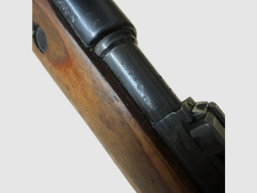 Marcatura sconosciuta B K 98