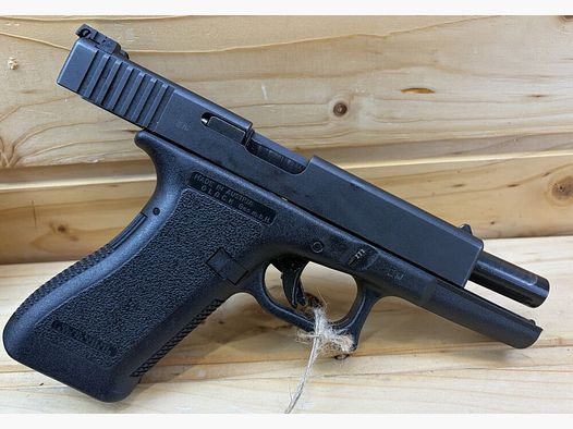 Glock 17 Gen. 2, Kal.: 9x19 mit 4x Magazinen 9mmLuger