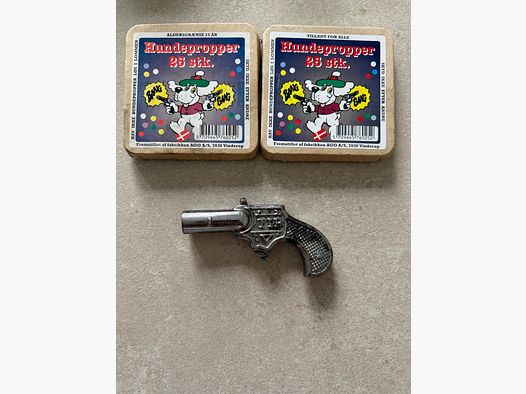 Pistolet na korki TIP z lat 1920-1930 z korkiem hukowym