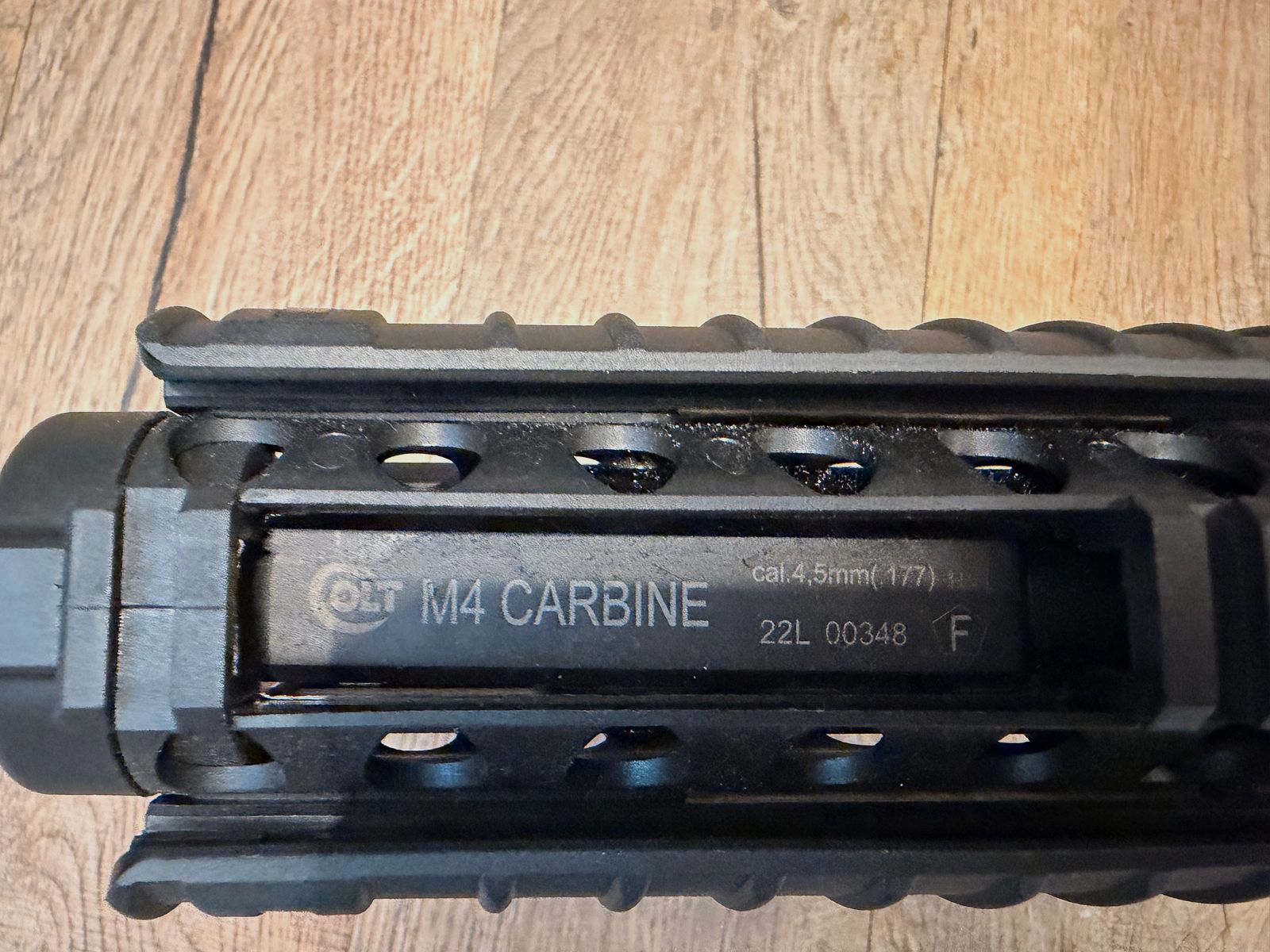 Colt M4 Knicklauf-Luftgewehr 4,5 mm Diabolo