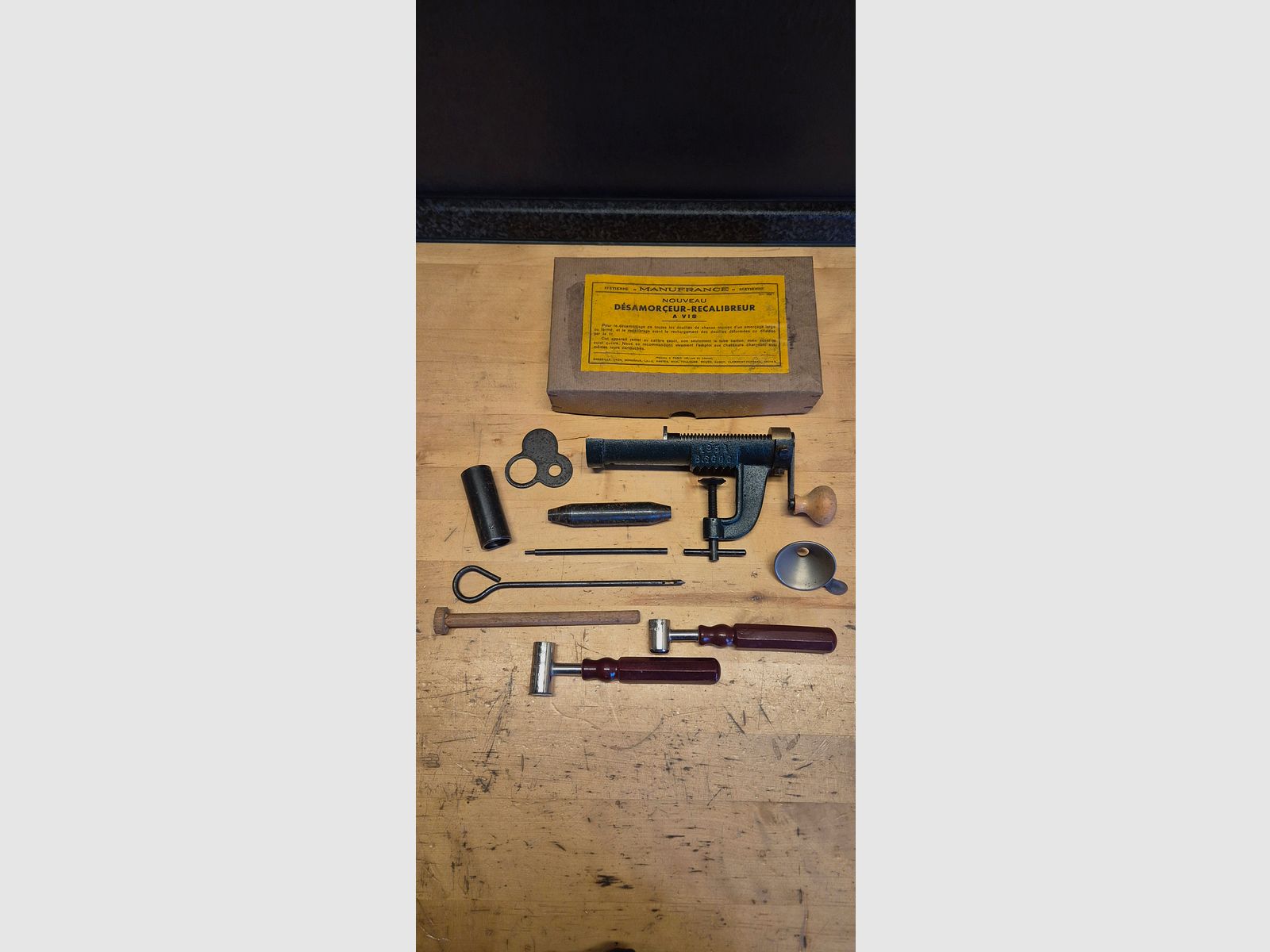 Désamorceur-Recalibreur (Entzünder + Kalibriergerät) Kal. 12