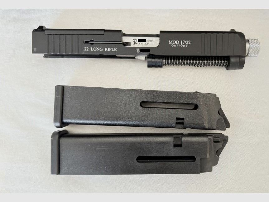 Advantage Arms Wechselsystem .22lr Glock 17/22 Gen 4/ Gen 5 mit Gewinde und 2 Magazinen