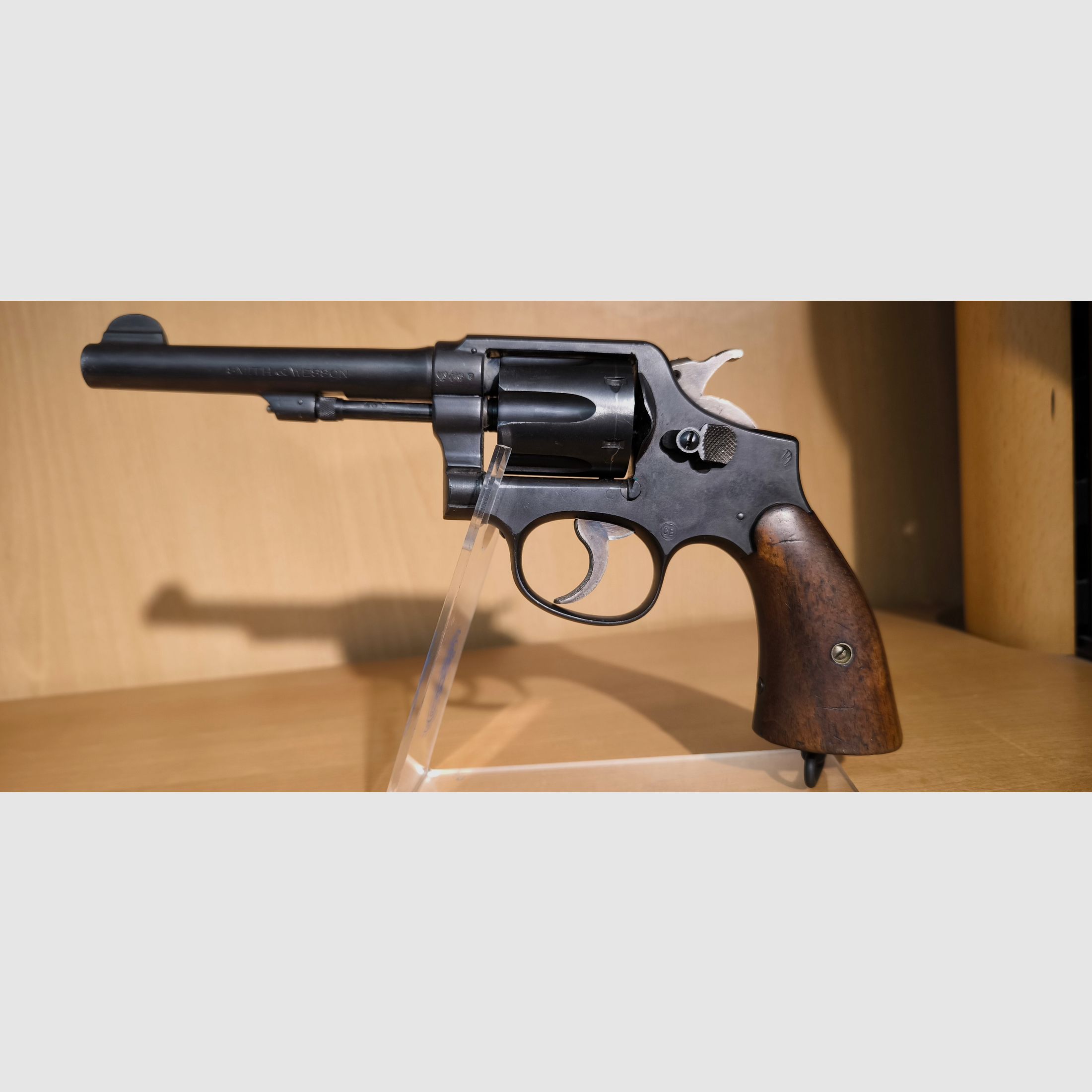Smith &Weeson Rarität! Militärischer .38 Special Revolver mit 5 Zoll Lauf