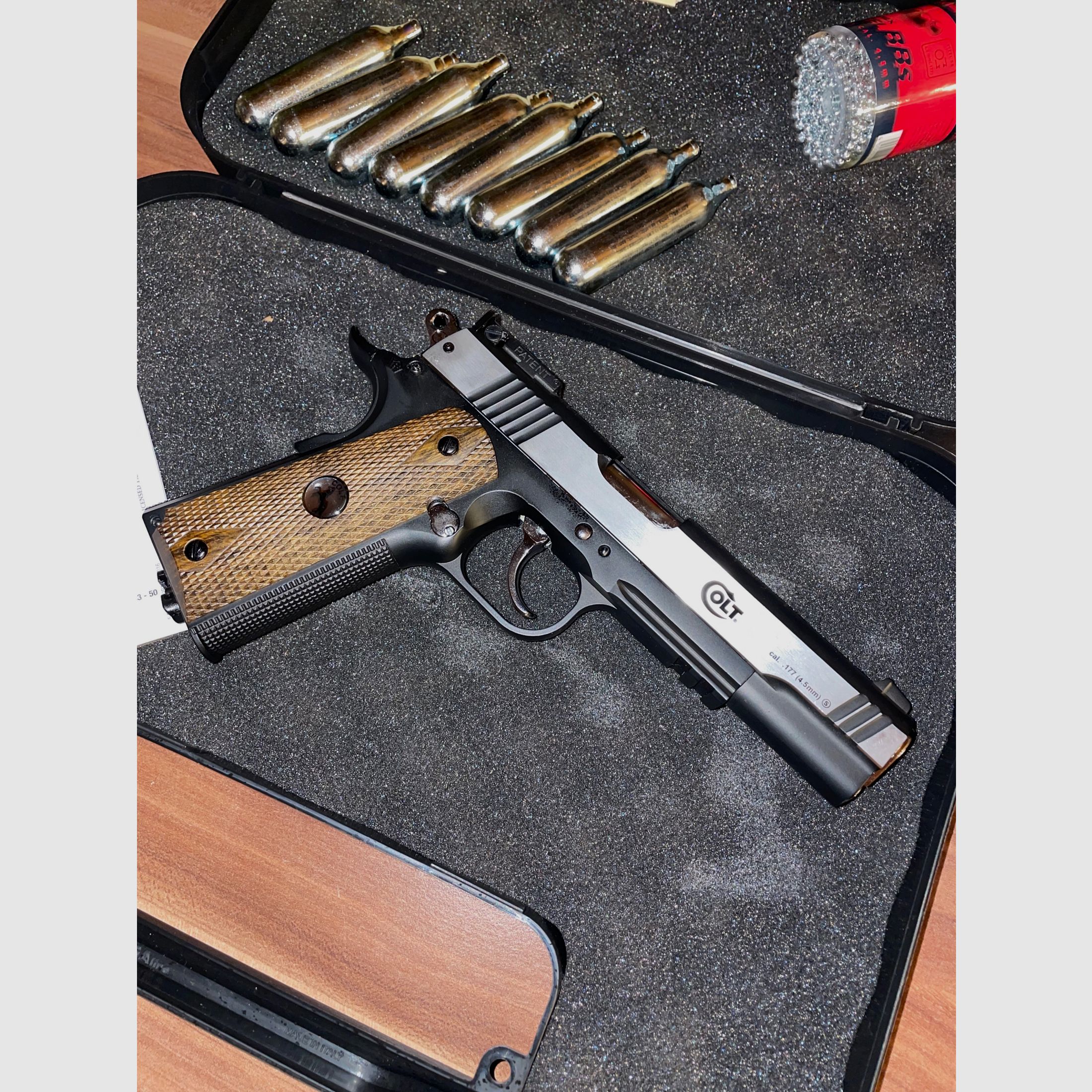 Colt Government, Bild 5 von 6