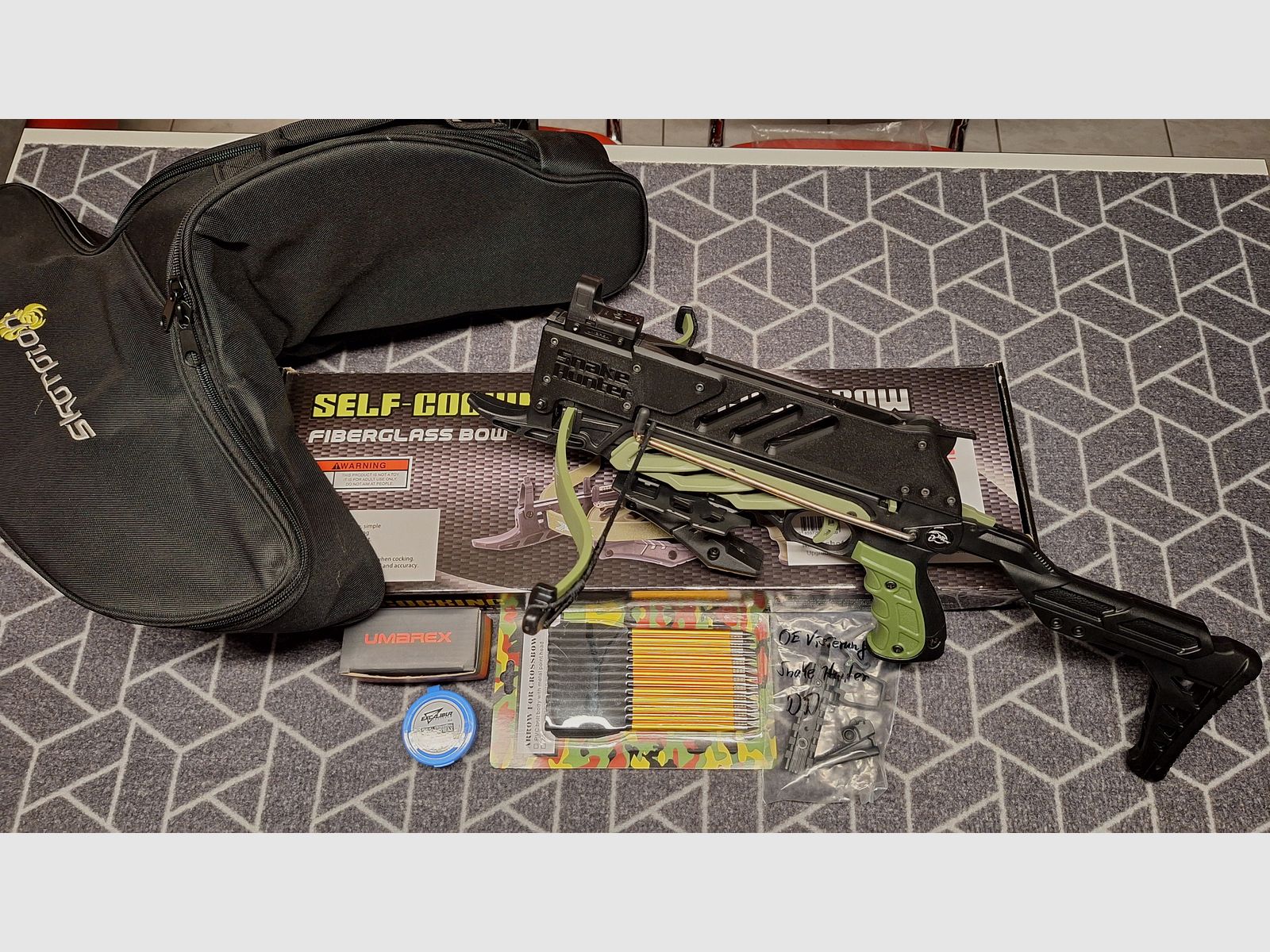 Pistolen-Armbrust "Snake Hunter" 7Schuß Magazin/Red Dot/Tasche-NEU!