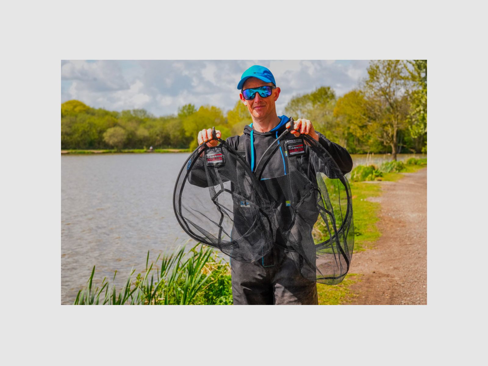 LANDING NET – PRESTON – CARBON AIR MESH 18", image 3 of 4