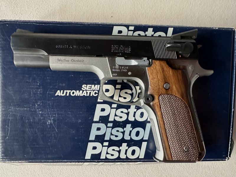 Seltene Smith&Wesson 745 IPSC-Commemorative im Kaliber .45Auto