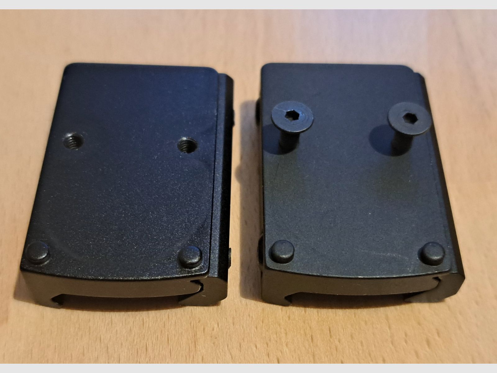 2x Red Dot Picatinny Montage