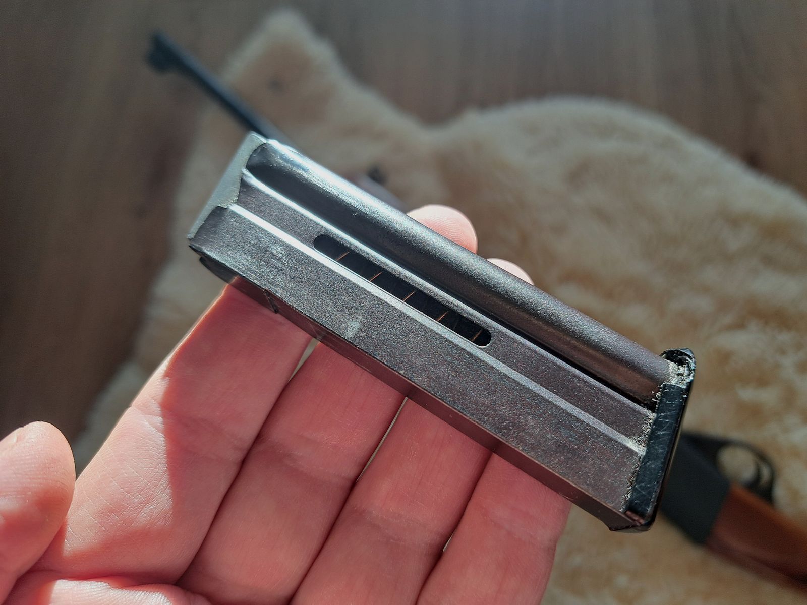 gebrauchtes Magazin für halbautomatische Kleinkaliber Büchse Anschütz Modell 300 in .22lr 22lfB Anschütz Modell 520 u.ä.